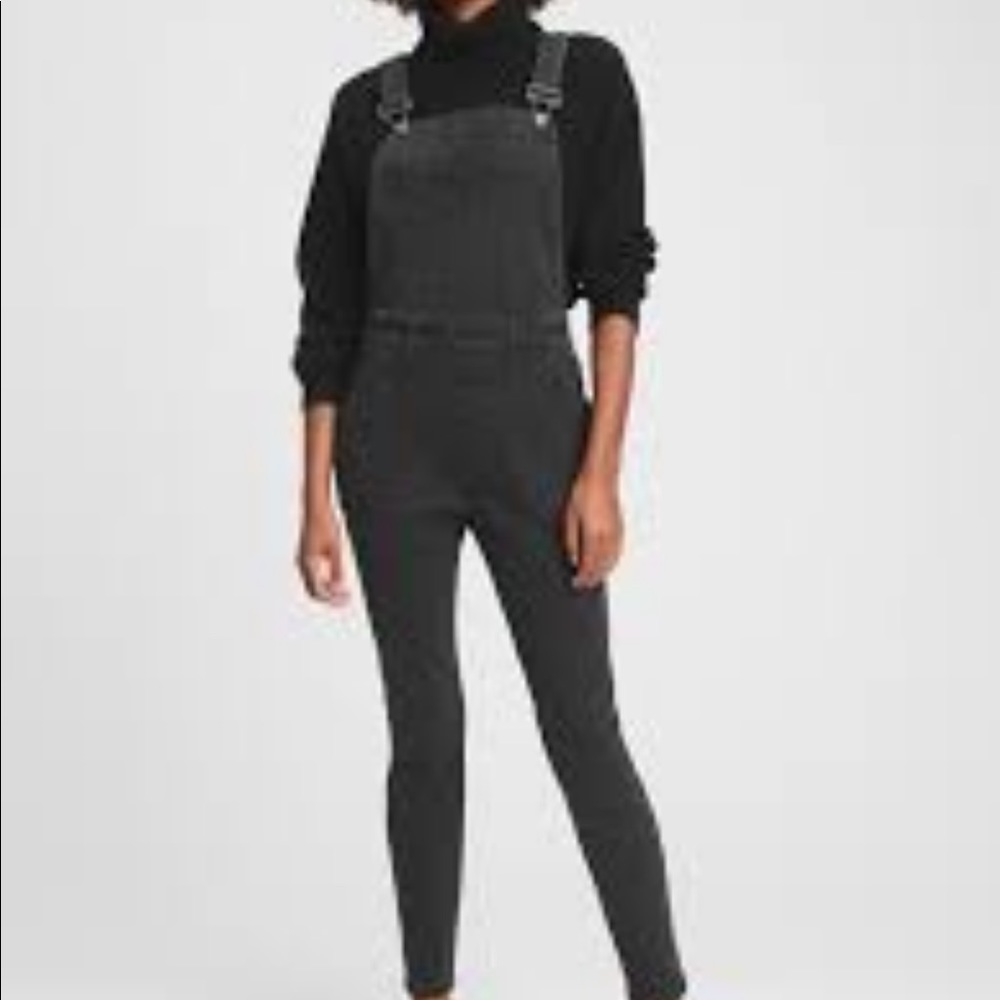 Gap black overalls size 16